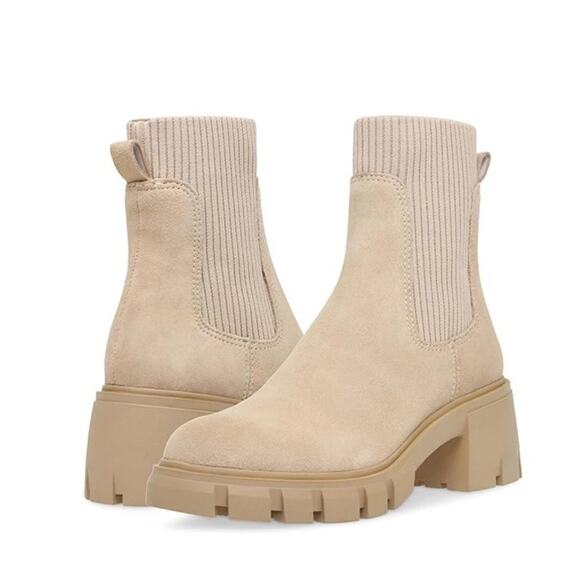 Steve Madden Women’s 10 Chelsea Boots Beige Suede Lug Sole Chunky Heel Booties - Picture 1 of 9